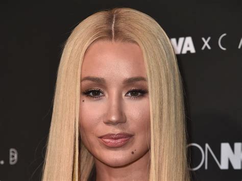 iggy azalea nude photos|Iggy Azalea Posts Nude Instagrams to Promote New EP Survive。